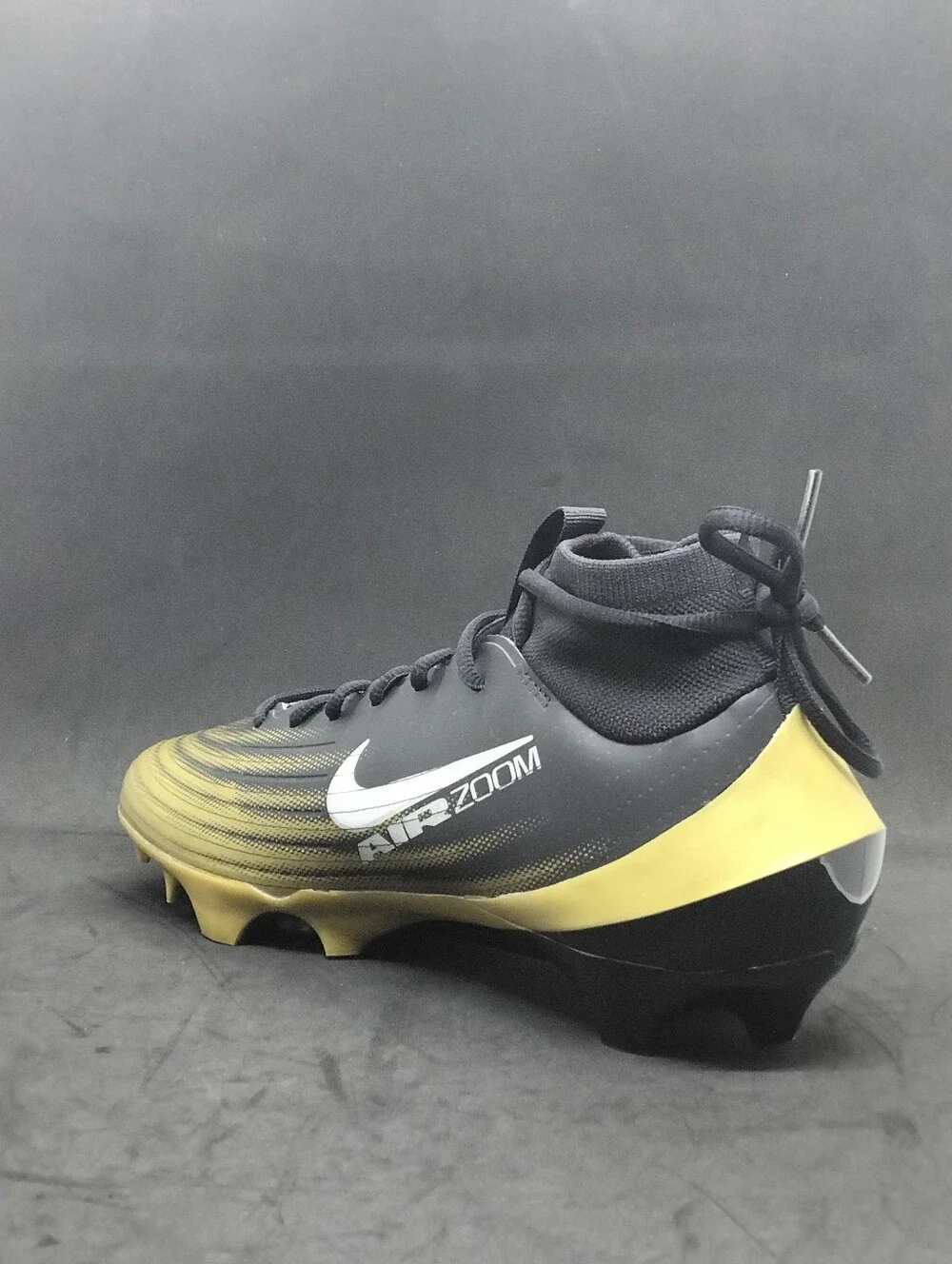 Nike Vapor Pro 1 Football Cleats Black Metallic Gold Mens Size 10 FB3298-003